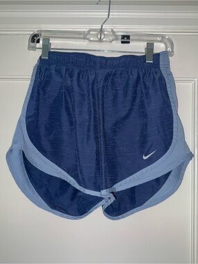 Nike Women's Navy and Light Blue Athletic Running Shorts